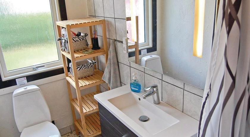 Апартаменты Holiday home Hejsager Strandby IX