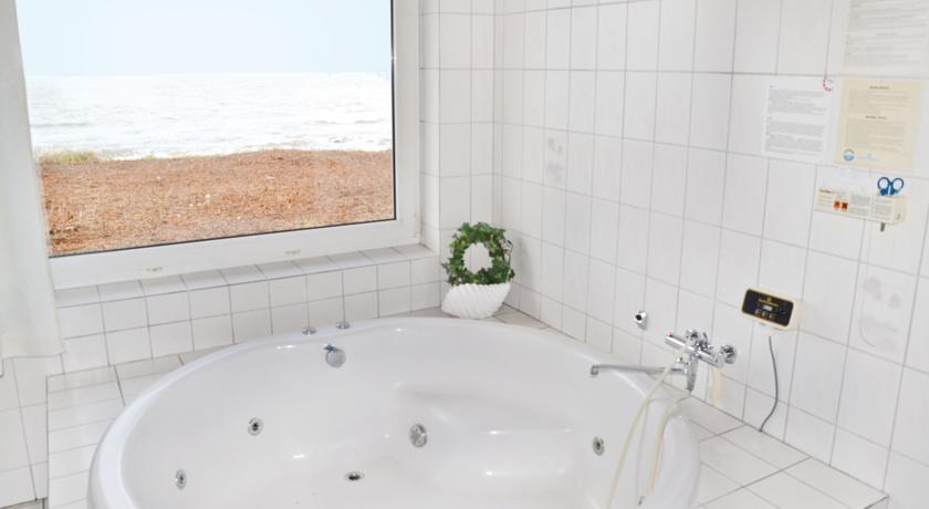 Апартаменты Holiday home Sandnæshagevej Frøstrup IV
