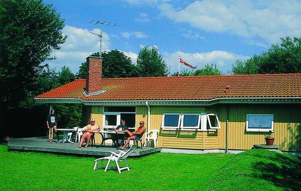 Апартаменты Holiday home Strandvænget Slagelse