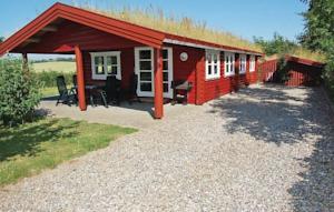 Отель Holiday home Stenpolde