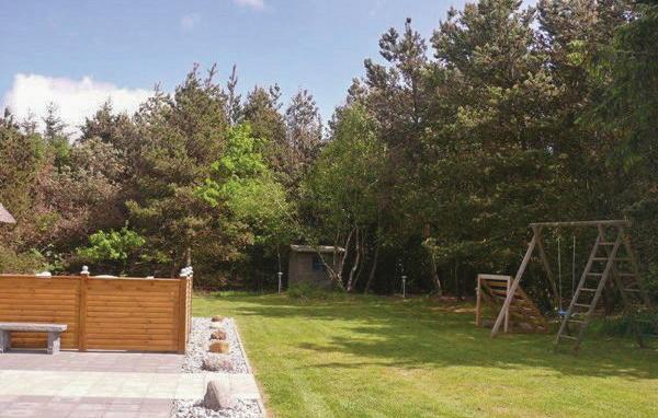 Апартаменты Holiday home Grævlingevej Ulfborg XII