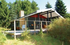 Отель Holiday home Lyngbakkevej Ebeltoft VI