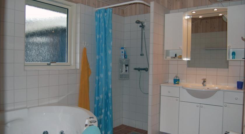 Апартаменты Holiday home Skæsibakken