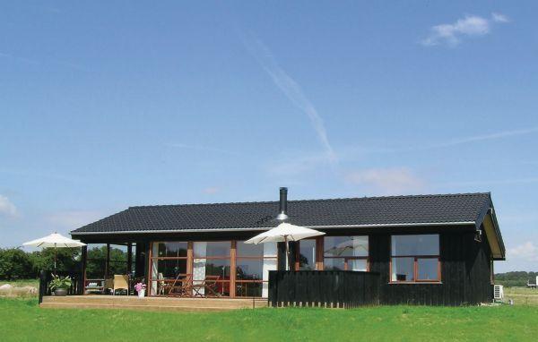 Апартаменты Holiday home Smørblomstvænget Humble X