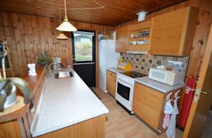 Апартаменты Holiday home Rørsangervej Rønde XI