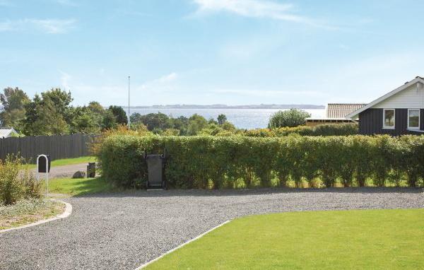 Апартаменты Holiday home Rytterparken Rønde X
