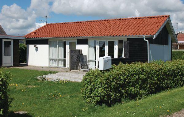 Апартаменты Holiday home Søren Møllersvej Rønde Denm