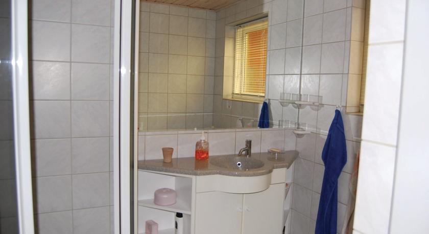 Апартаменты Holiday home Birkevænget Knebel II