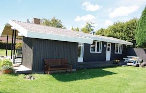 Отель Holiday home Åbakken Juelsminde