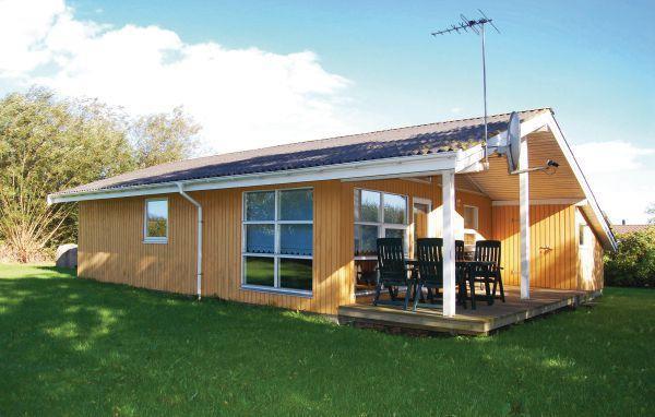 Апартаменты Holiday home Frede Juels Vej Juelsminde