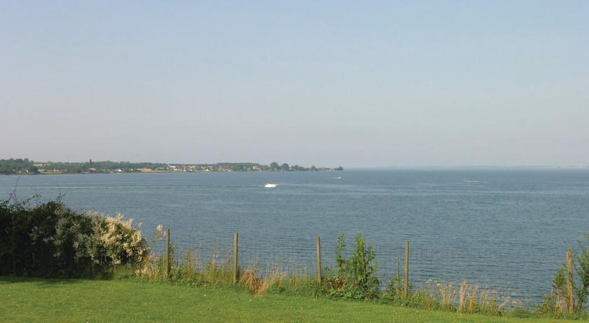 Апартаменты Holiday home Øgavl Svendborg IX