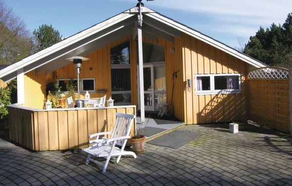 Апартаменты Holiday home Lærkevej Præstø V