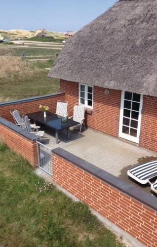 Апартаменты Holiday home Revlingvej