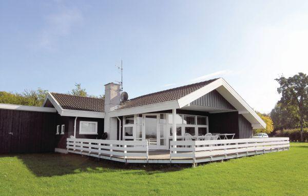 Апартаменты Holiday home Berberisvænget