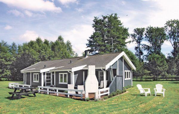 Апартаменты Holiday home Boesparken Aakirkeby XI