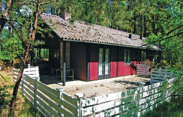 Апартаменты Holiday home Fyrreskoven