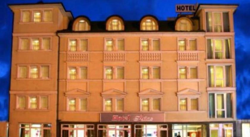 Отель Atlas Imperial Hotel
