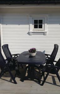 Апартаменты Holiday home Spangereid Øksnevik hyttefelt
