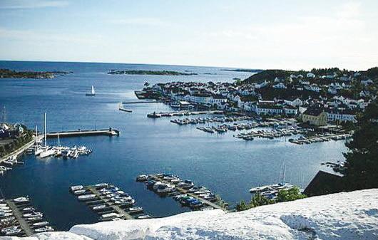 Апартаменты Holiday home Søndeled Jegertunet Tomt Nr.