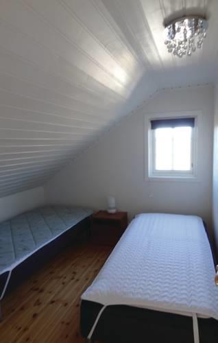 Апартаменты Holiday home Spangereid Lussevika II