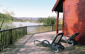 Апартаменты Holiday home Lyngdal Skomrak