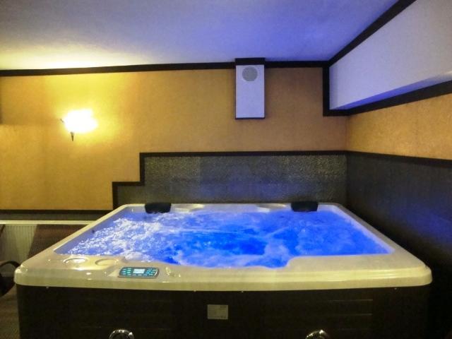 Отель Hotel Via Lacus
