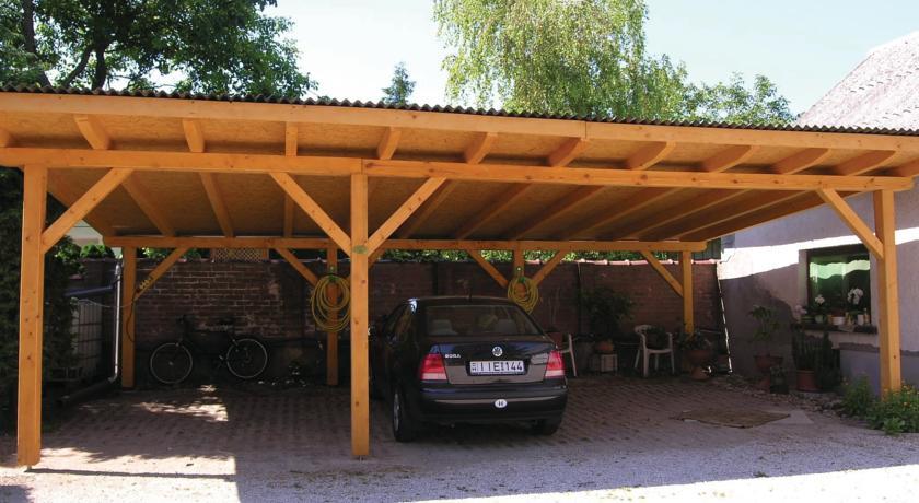 Апартаменты Holiday home Kossuth utca-Balatongyörök