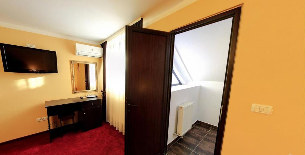 Гостевой дом La Storia Guest House