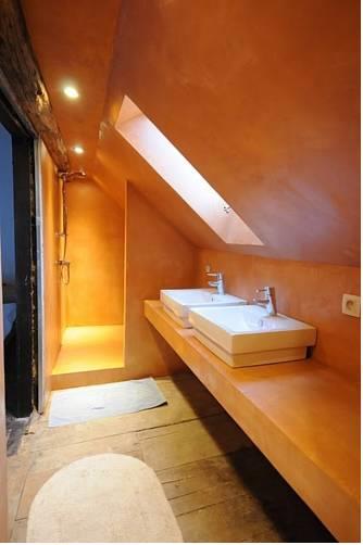 Апартаменты Holiday home Le Moulin de Martinrive