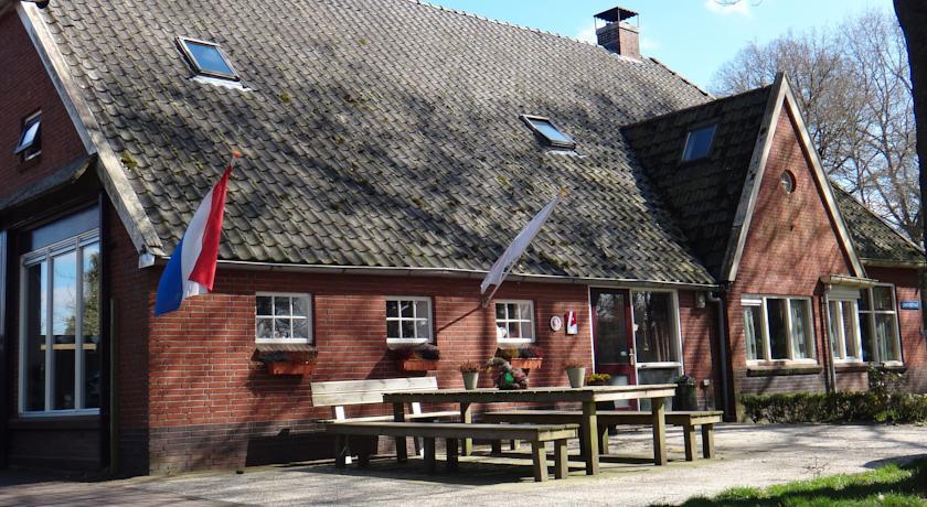 Мини-отель B&B "de Drentsche Schaapskooi".