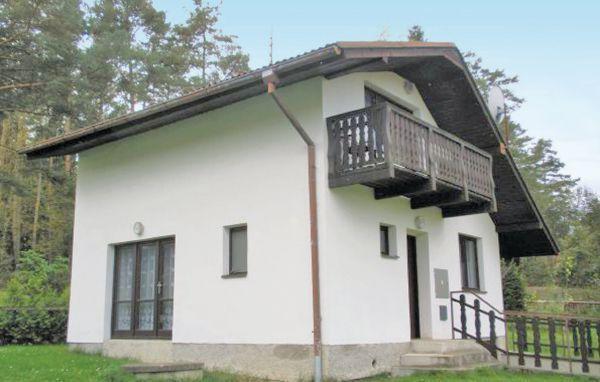 Апартаменты Holiday home Nuzice u Bechyne II