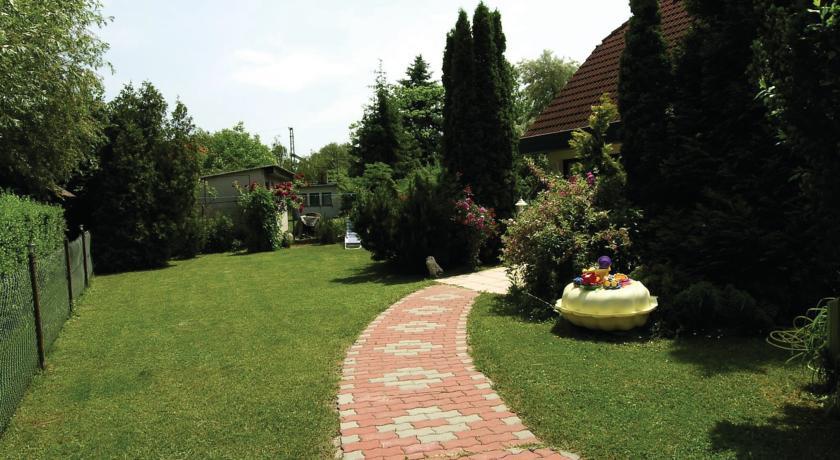 Апартаменты Holiday home Juhász Gyula Utca-Szántód