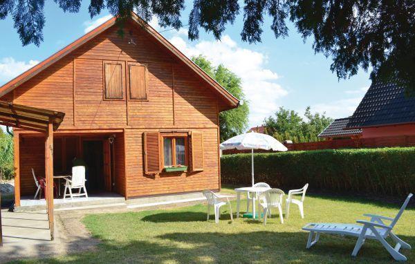 Апартаменты Holiday home Attila u-Balatonkeresztúr