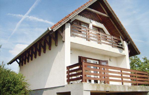 Апартаменты Holiday home Rizling Utca-Velence