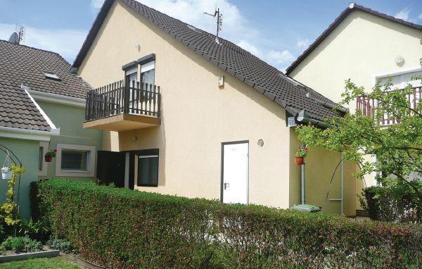 Апартаменты Holiday home Cserje Utca II.-Velence