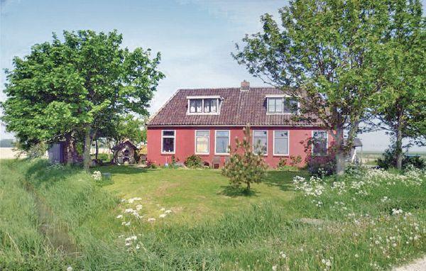 Апартаменты Holiday home Holwerd