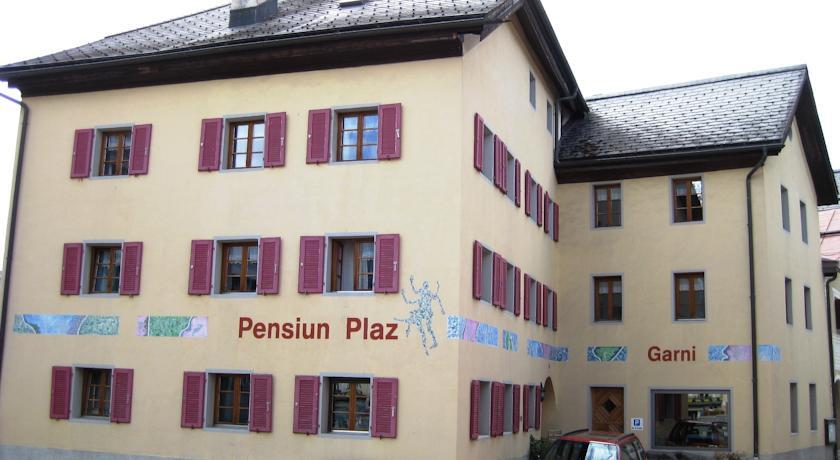 Отель Pensiun Garni Plaz