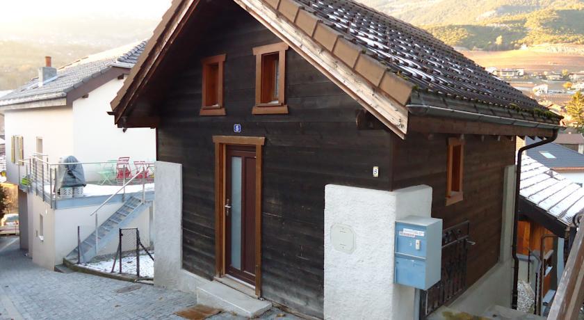 Отель Chalet chez les Dudu