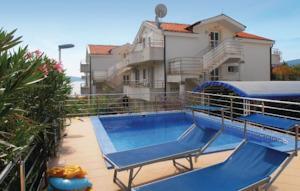 Апартаменты Apartment Herceg Novi Bijela
