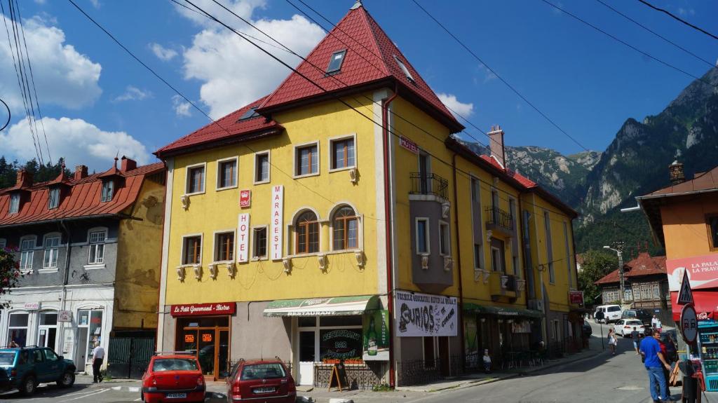 Отель Hotel Marasesti