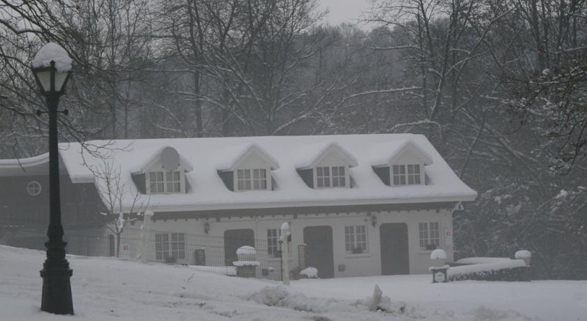 Апартаменты Domaine De L Ecureuil 5