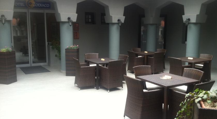 Отель Hotel Zodiaco