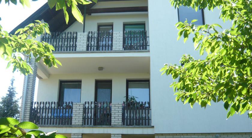 Апартаменты Andrea Apartman Alsópáhok