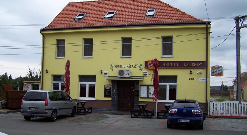 Отель Hotel u Nádraží Lanžhot