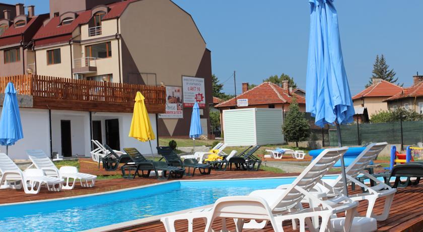 Отель Sunny Village Complex