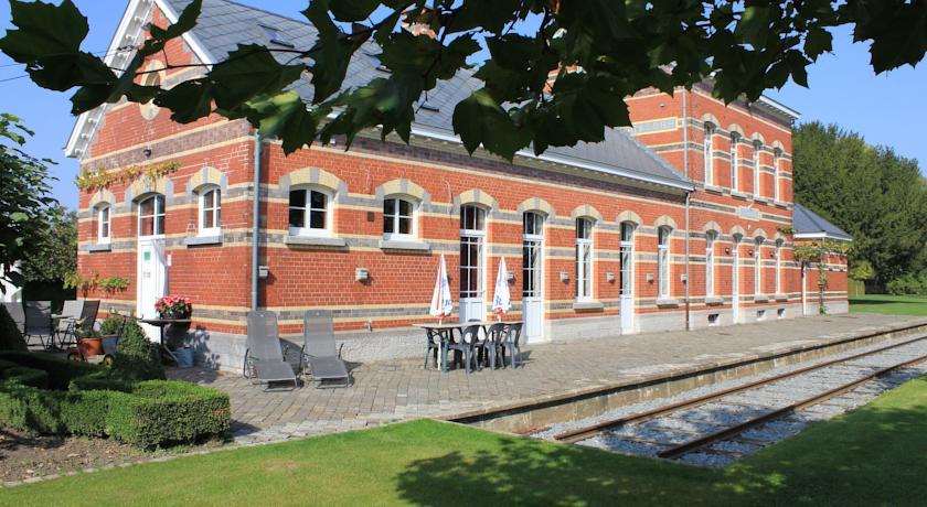 Апартаменты Station Racour