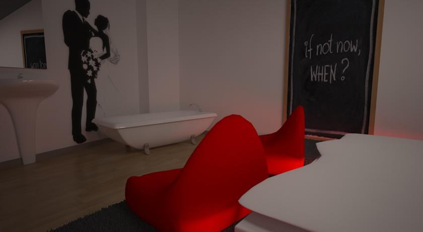 LOL Boutique Hostel City Center