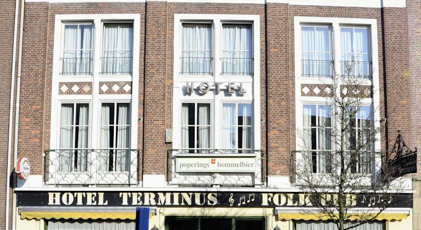 Отель Hotel Terminus/Folk Pub