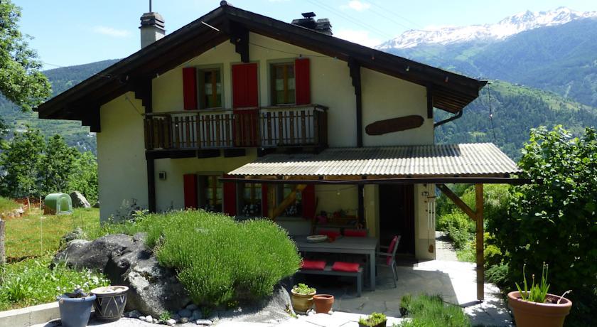Мини-отель B&B Les Biolleys