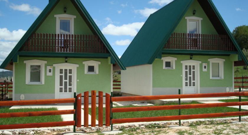 Отель Rooms and Bungalows Sreten Žugić